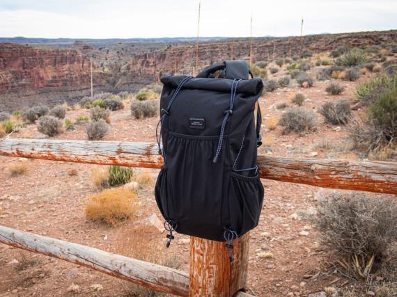 Складывающийся рюкзак-мессенджер «Venturer Eco» для ноутбука 16"